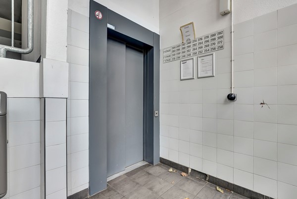 Medium property photo - Hobbemastraat 288, 2526 JX Den Haag